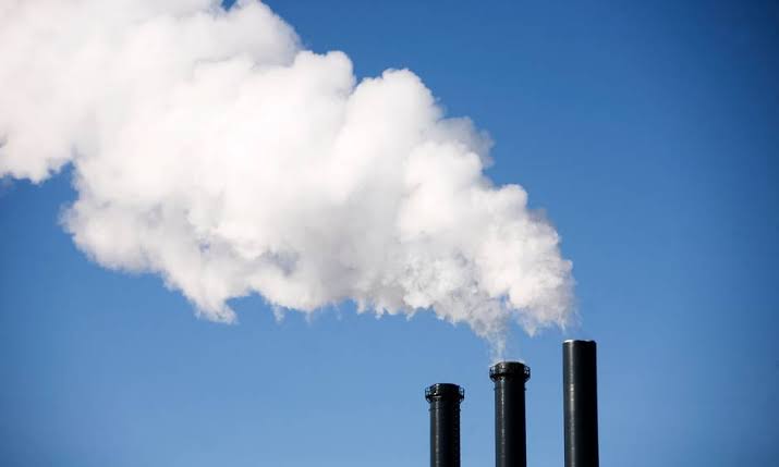 CO2: O que é, como é produzido, seu impacto no meio ambiente e seus usos