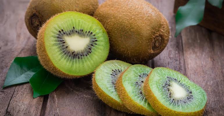 Kiwi: Conheça seu cultivo e benefícios