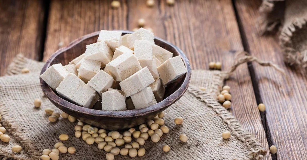 Tofu: Conheça suas características e benefícios