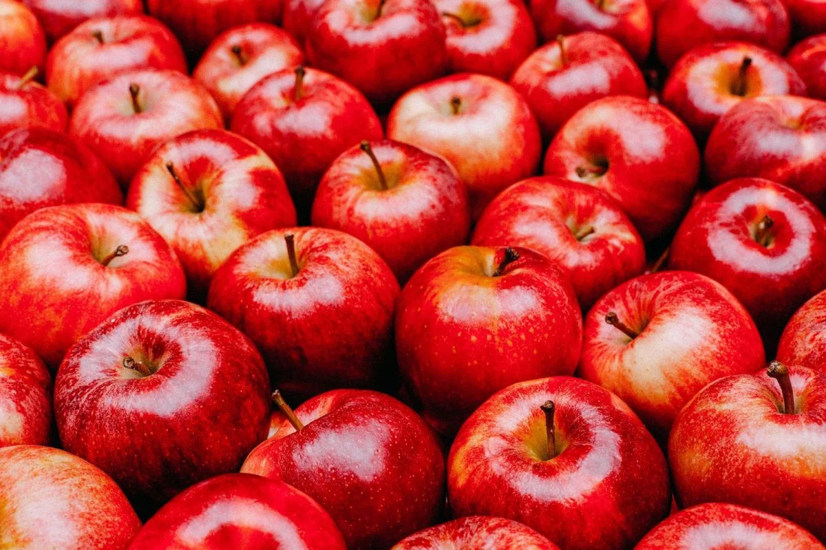 Benefícios da maçã p/ saúde